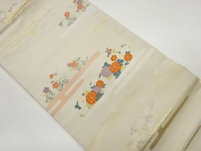 ヱ霞に秋草模様織出し名古屋帯